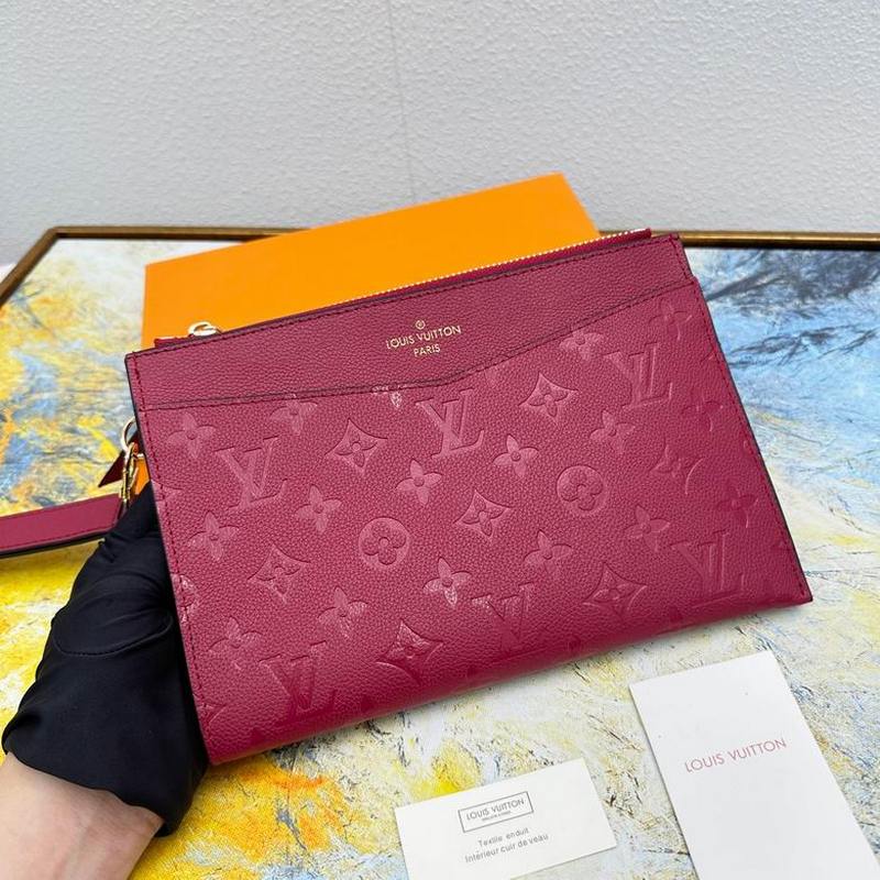 LV Wallets 152